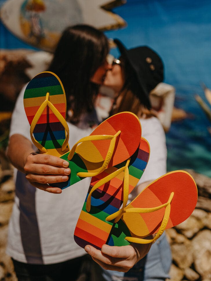 Le Bar a Chaussettes - Tongues Arc-en-ciel