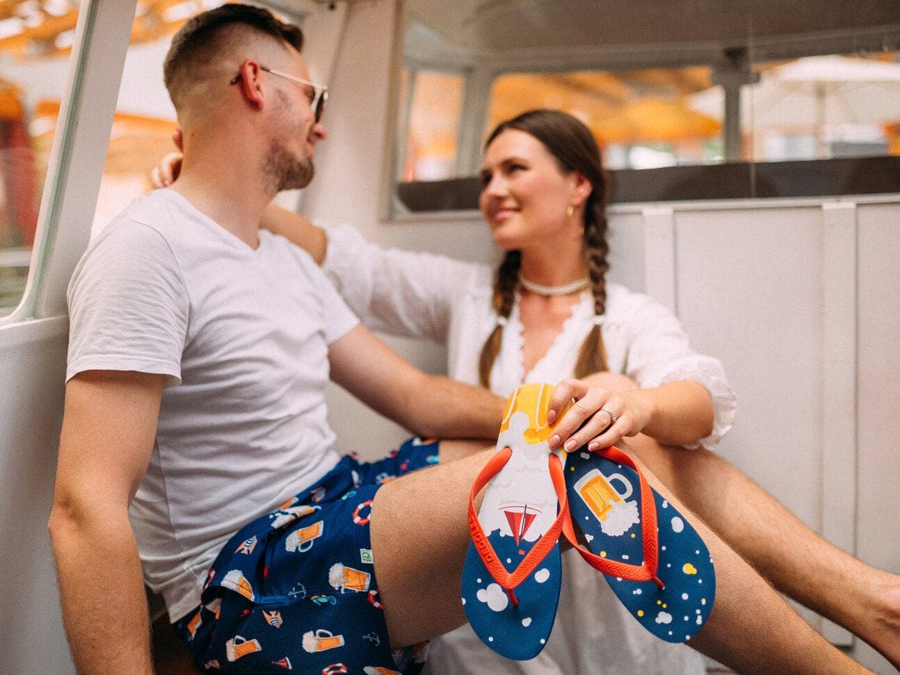 Le Bar a Chaussettes - Tongues Bière et Bateau