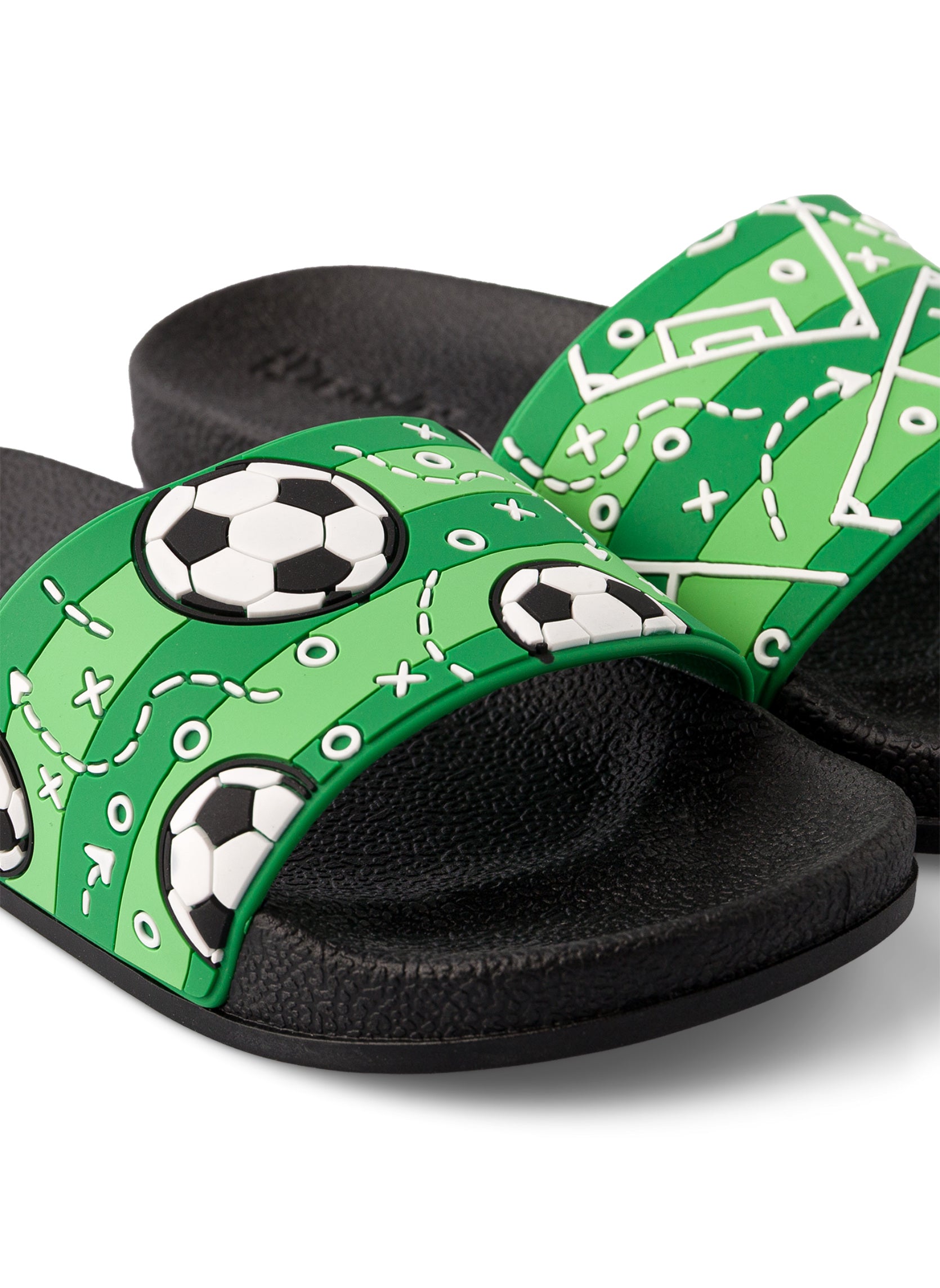 Claquettes Enfants Terrain De Football