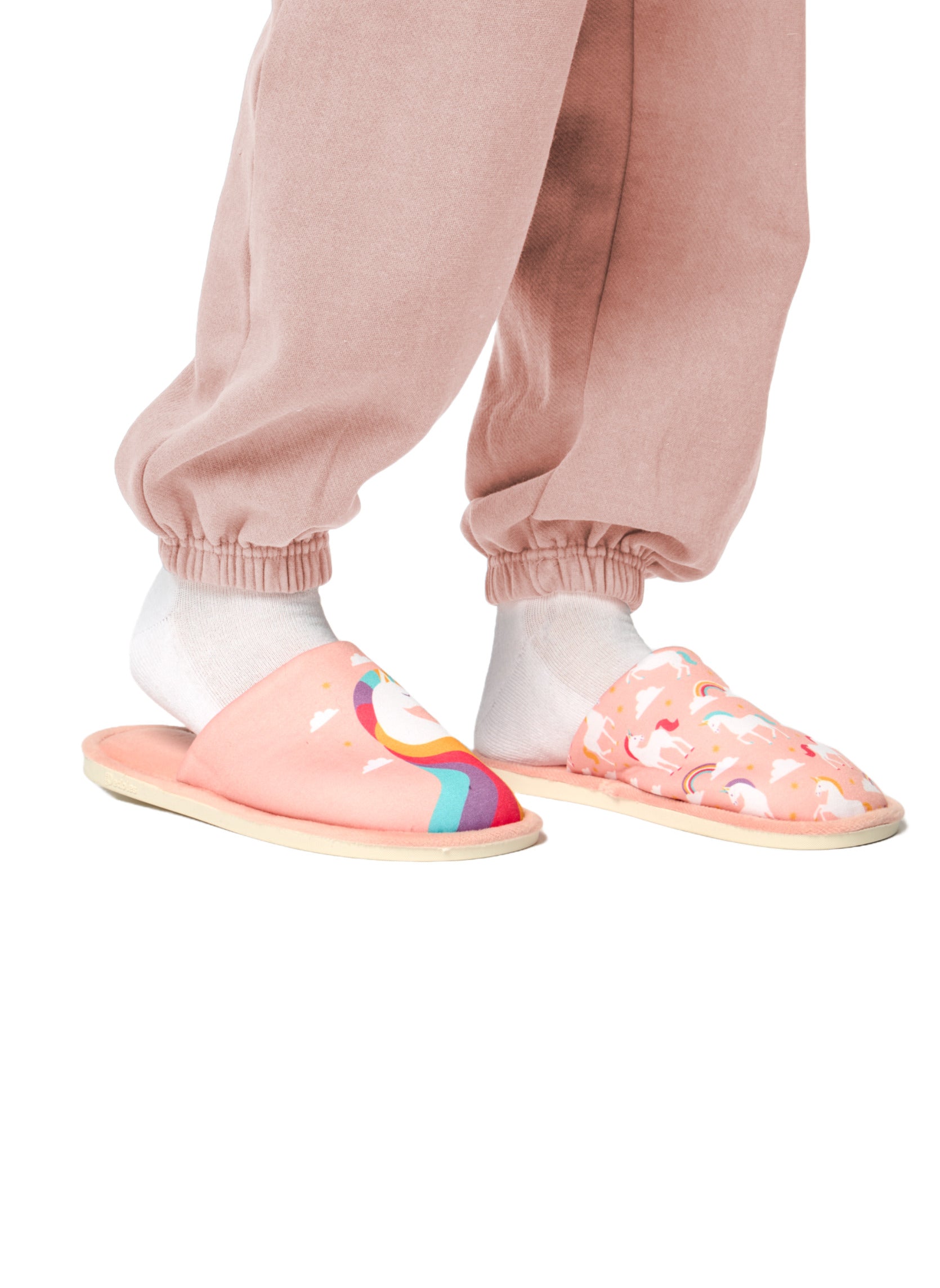 Pantoufles Licorne Dans Les Nuages