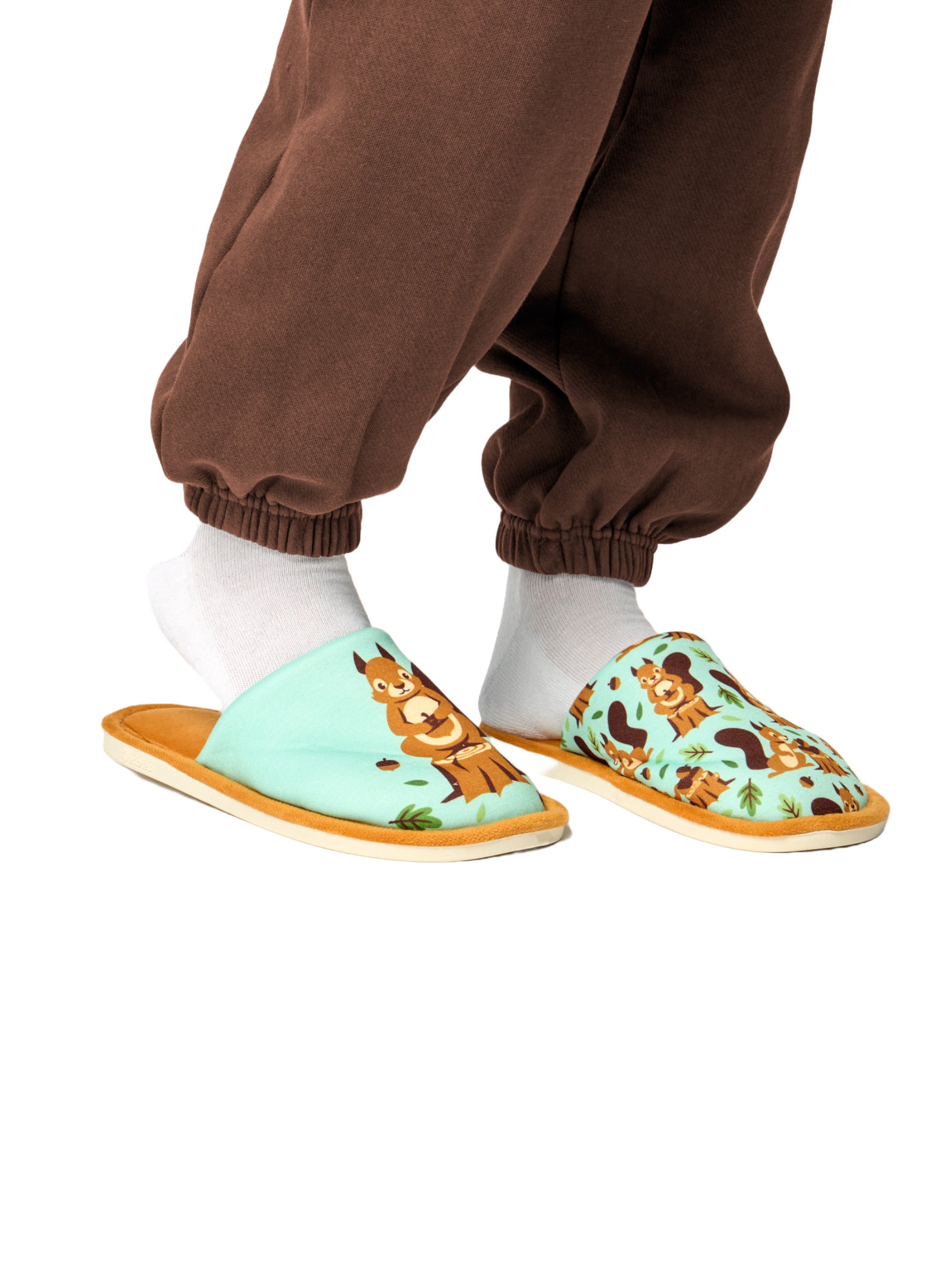 Pantoufles Écureuil Dans Les Bois