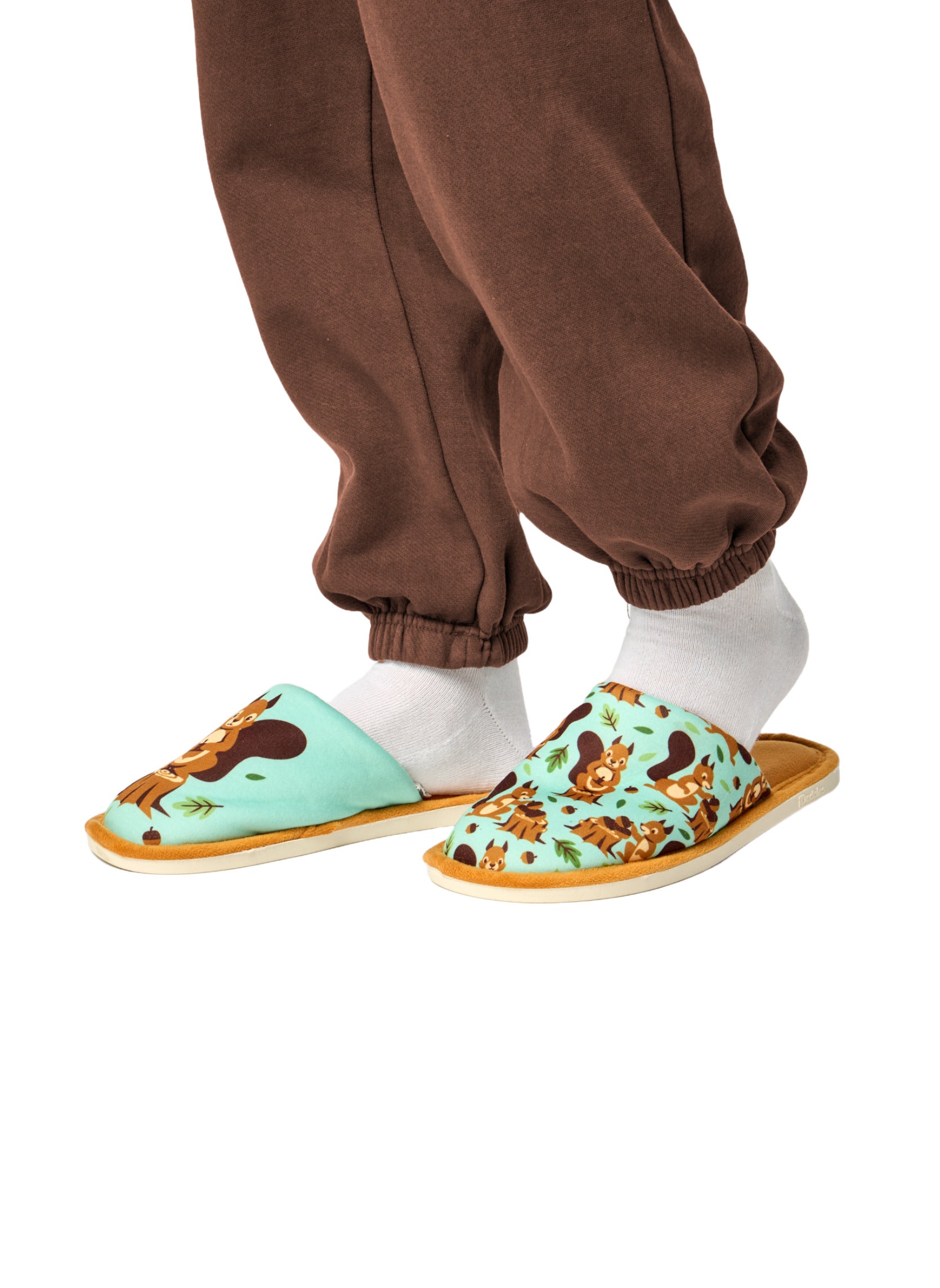 Pantoufles Écureuil Dans Les Bois