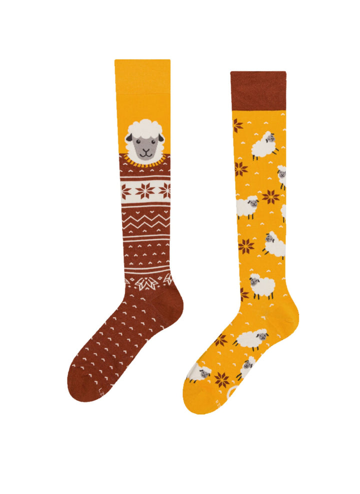 Chaussettes Mi-Bas Mouton dans un Pull - Dedoles