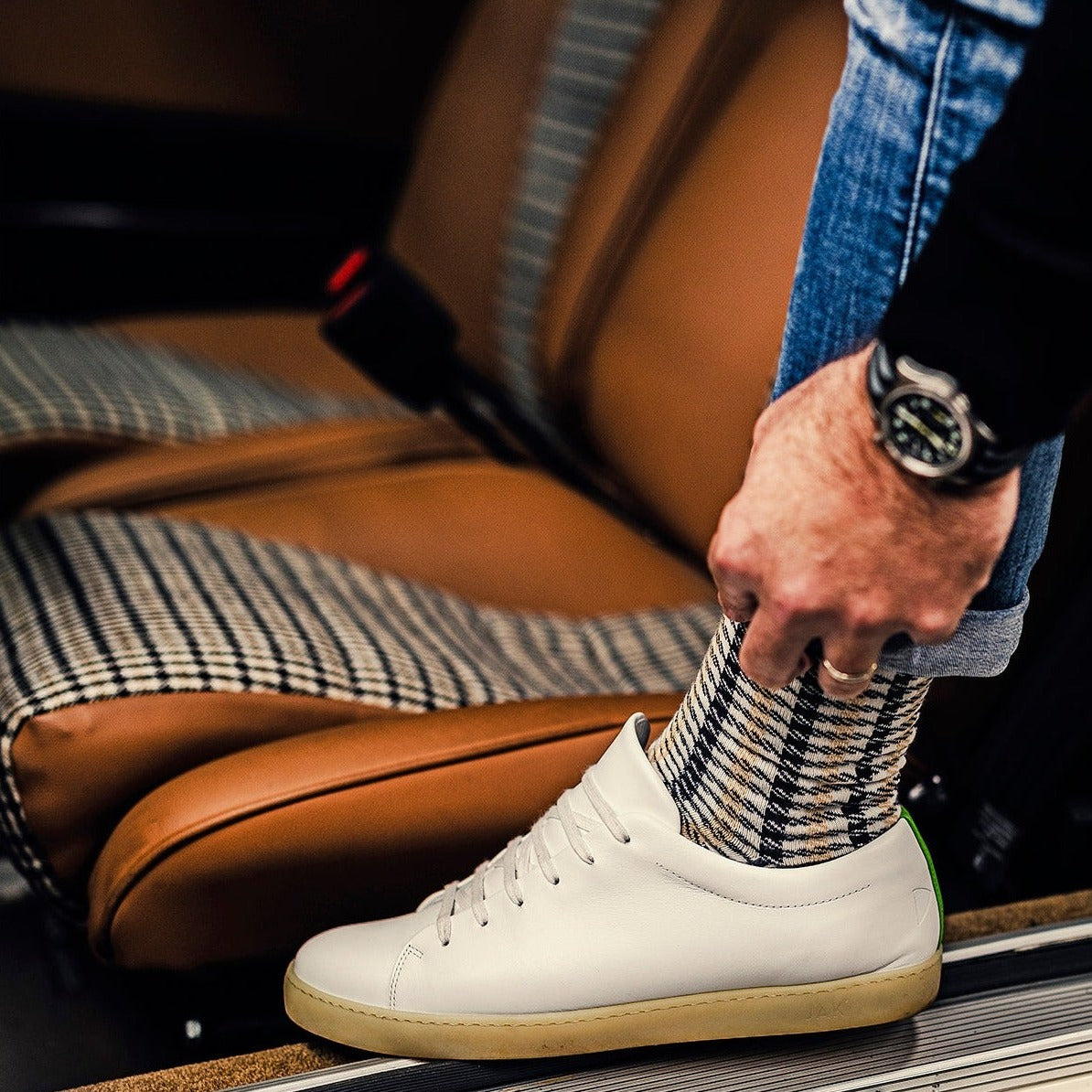Chaussettes Pied de Poule Beige (Tissus Porsche) - Sock Affairs